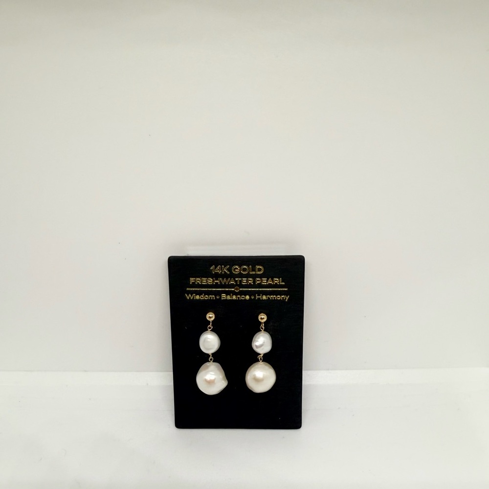 NEW Solid 14K Gold Natural Pearl Earrings - Picture 3 of 4